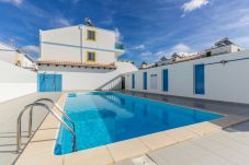 Apartamento em Manta Rota - Apartamento em condominio com piscina a...