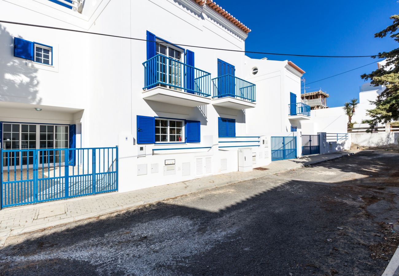 Townhouse in Manta Rota - 3 bedroom villa 2 minutes from the beach by ALGARVEMANTA (26V3)