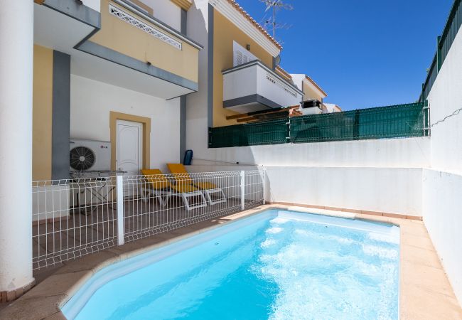  in Manta Rota - 3 bedroom villa with private pool close to the beach by AlgarveManta (23V3)