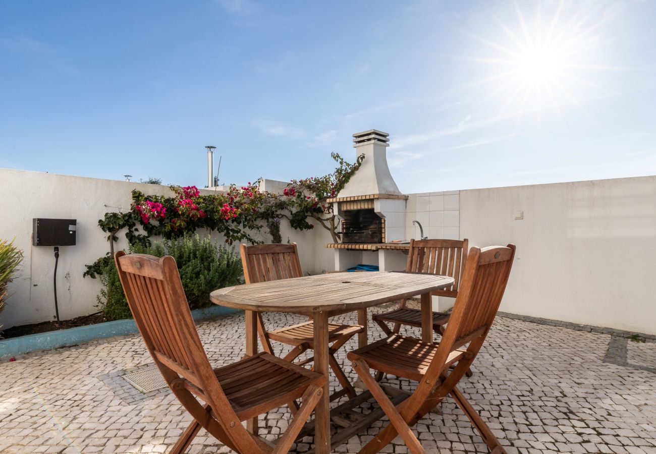 Townhouse in Manta Rota - Villa with 2 bedrooms and patio by AlgarveManta (8V2)