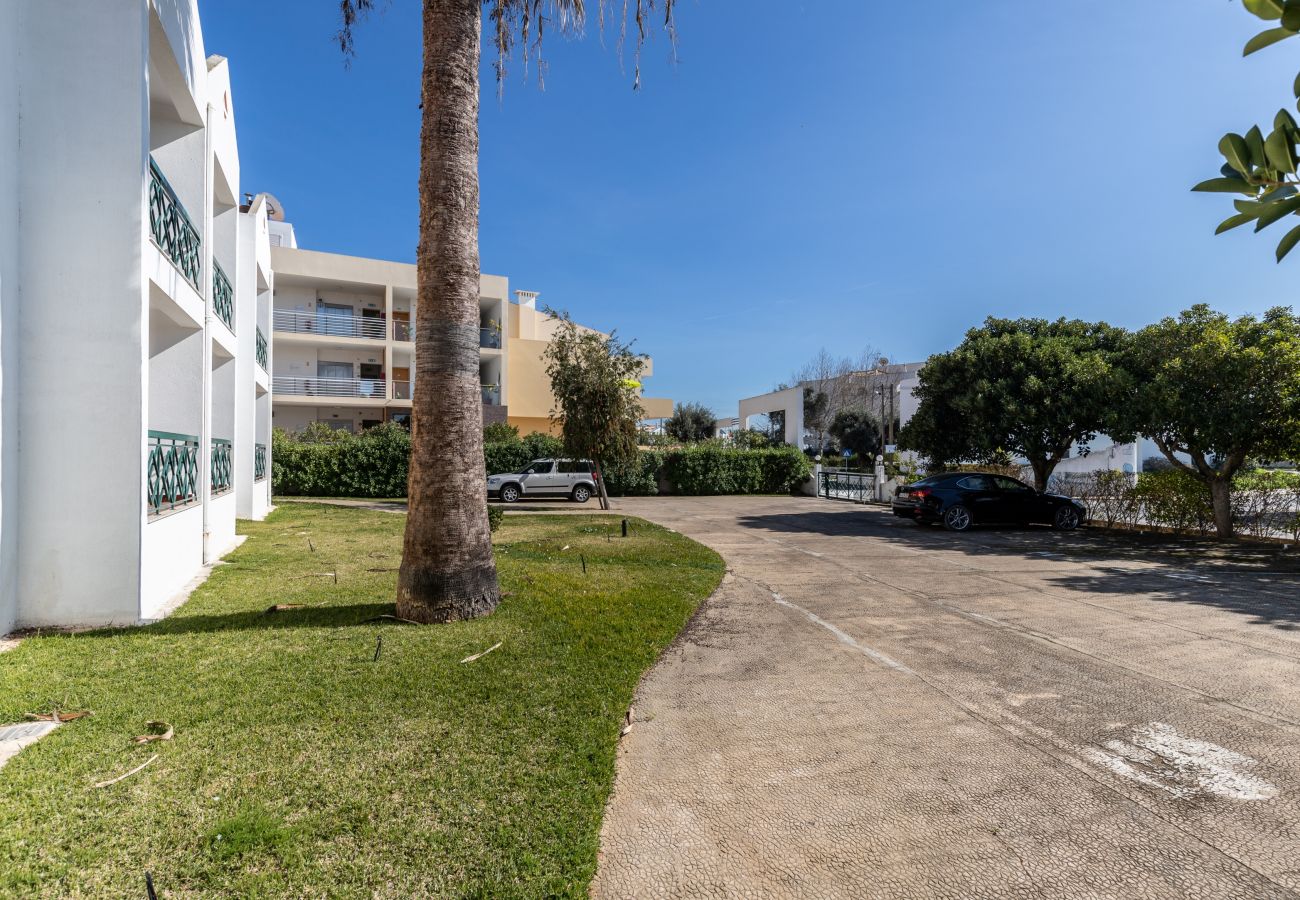 Apartment in Manta Rota - 2 bedroom apartment in condominium by AlgarveManta (1T2)