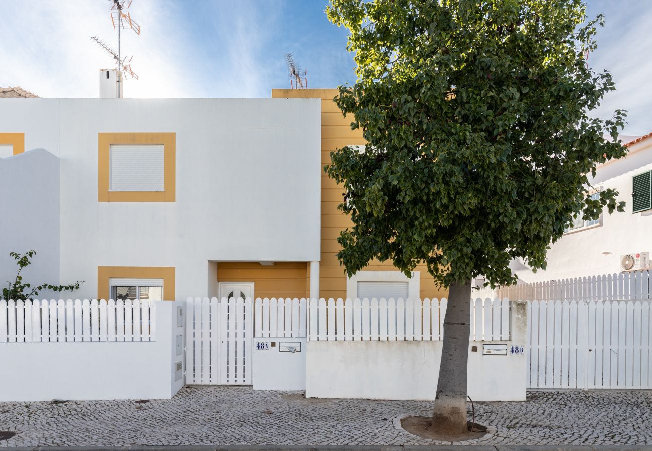 Maison mitoyenne à Manta Rota - Villa avec 2 chambres à 50 m de la plage by AlgarveManta (9V2)