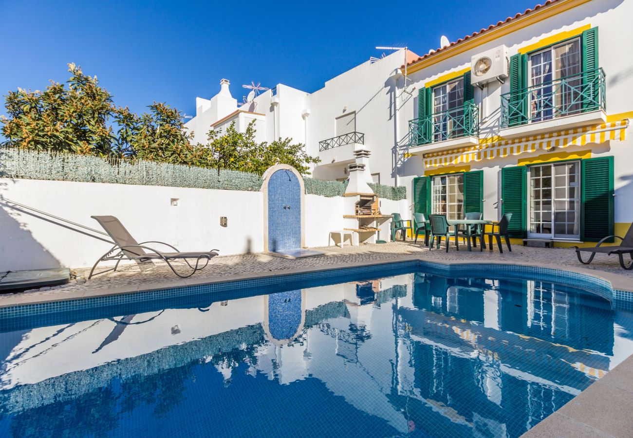 Maison à Manta Rota - Villa avec 3 chambres et piscine privée by AlgarveManta (11V3)