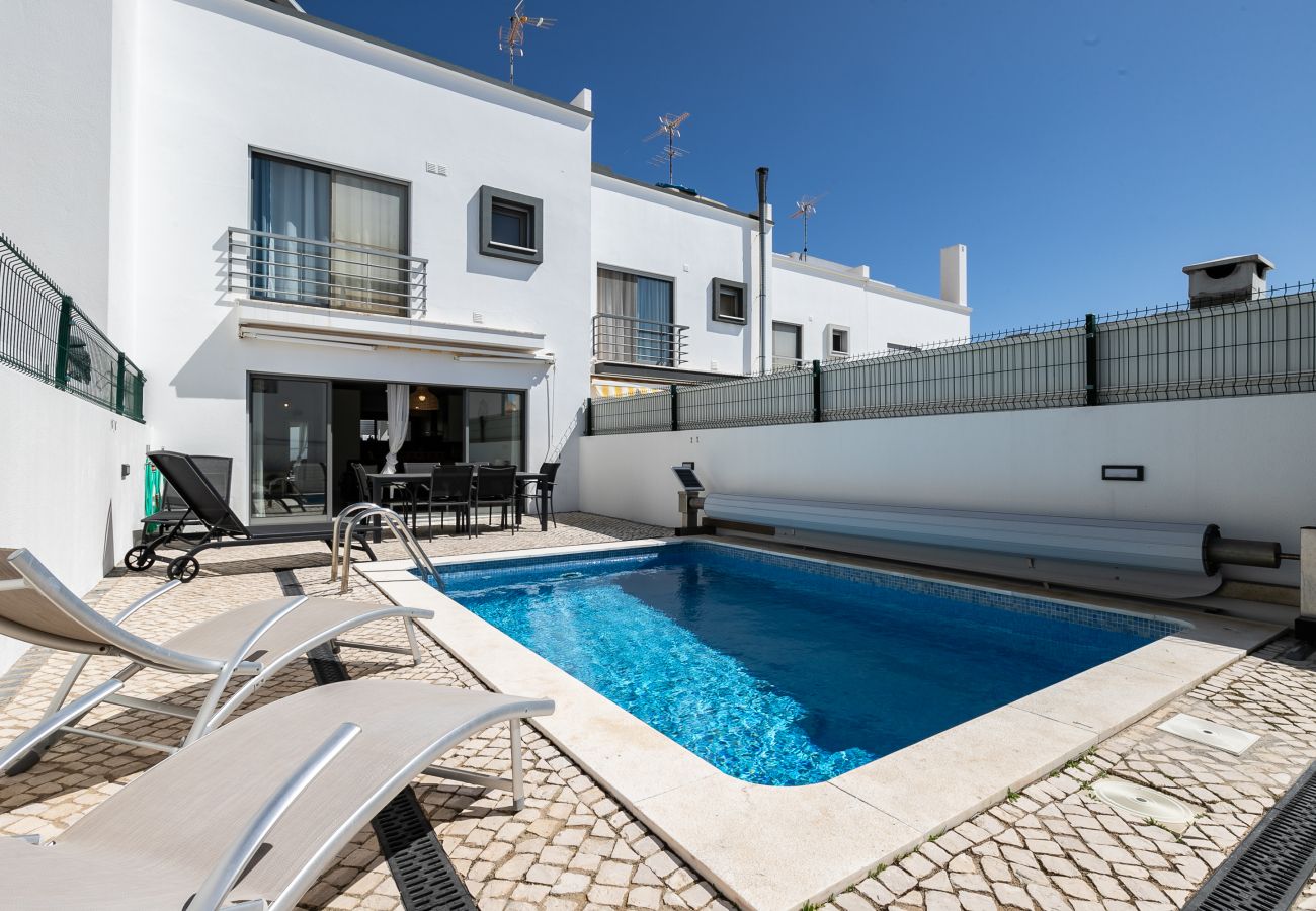 Maison mitoyenne à Manta Rota - Villa avec piscine privée à 100m de la plage by ALGARVEMANTA (16V3)